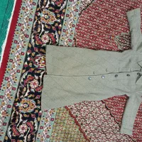 بافت|لباس|مشهد, کوی ولیعصر|دیوار