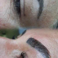 لیفت مژه و ابرو هزینه متریال گرفته میشود
