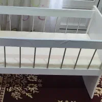 گهواره نوزاد و نینی لای لای