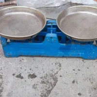 ترازوی قدیمی جنس خوب|فروشگاه و مغازه|کرمانشاه, |دیوار