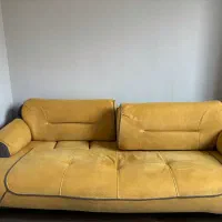 کاناپه تخت‌خواب‌شو زرد تمیز