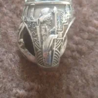 انگشتر طرح تخت جشمید