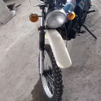 سوزوکی ۲۵۰TS