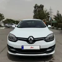 رنو اسکالا 2015