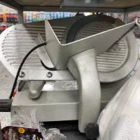 اسلایسر یا کالباس بر ترازودار