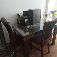 میز غذاخوری