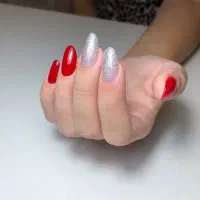 خدمات کاشت ناخون ژلیش لمینیت ژلیش پا ترمیم ریموو|خدمات آرایشگری و زیبایی|پیشوا, |دیوار