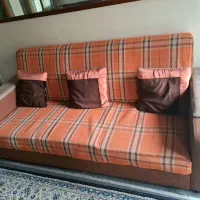 مبل ۷ نفره بسیار سالم و تمیز همراه میز|مبلمان خانگی و میز عسلی|رودسر, |دیوار