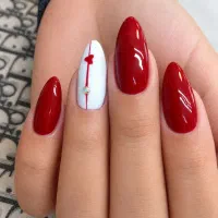 آموزش‌خدمات‌کاشت‌ناخن‌ومژه‌.کوتاهی.کراتینه‌ مو