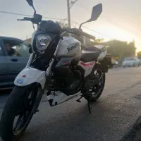 بنلی ۱۵۰   آپاچی  هندا  ان اس بنلی