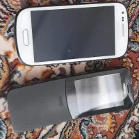 دو عددگوشی خراب