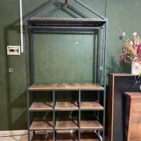 رگال لباس و جاکفشی