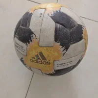 توپ فوتبال