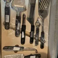 سودا ساز و نوشابه ساز، سرویس کاردو چنگال