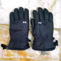 دستکش بوکس و موتور