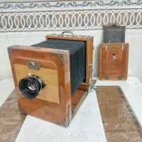 دوربین فانوسی کلکسیونی تمیز با خشاب فیلم