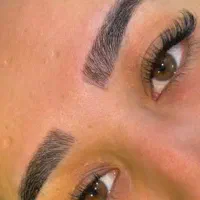 نیازمند مدل اکستنشن مژه
