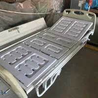تخت بیمارستانی سه شکن