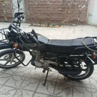 موتور پیشرو۱۵۰