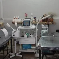 خدمات تخصصی پوست هیدروفیشیال پلاژن اسیدتراپی