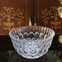 کریستال ماریل ژاپن، آجیل خوری عینکی فرانسه