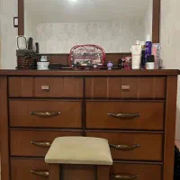 سرویس خواب در حد نو ومیز کنسول|تخت و سرویس خواب|زند, |دیوار