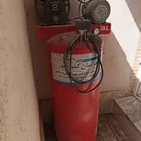 پمپ باد ۲۵۰ لیتری در حد نو