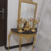 کنسول و آیینه وشمعدان