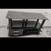 میز تلویزیون شیشه ای