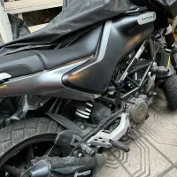 هاسکوارنا اسوارت‌پیلن ۲۵۰