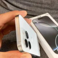 iphone 16 pro White|موبایل|قم, علی آباد سعدگان|دیوار
