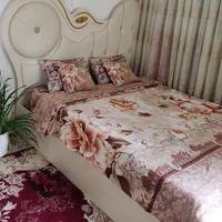 تختخواب و پاتختی در حد نو