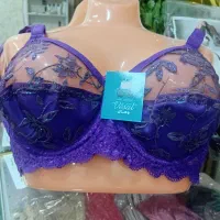 لباس زیر.|لباس|قم, قلعه کامکار|دیوار