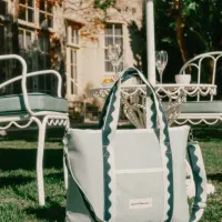 کیف اورجینال دستی (توته بگ)  به ارزش ۷۹ دلار