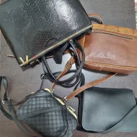 کیف|کیف، کفش، کمربند|آستانه اشرفیه, |دیوار