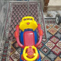 ماشین حمل کودک و سه چرخه