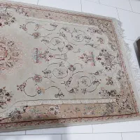 قالیچه ماشینی ۱در۲متر تمیز وسالم