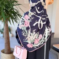 فروش روسری ابریشم توییل ایرانی|عمده‌فروشی|ری, سیزده آبان|دیوار