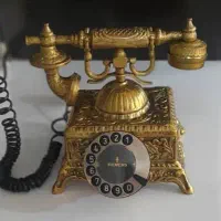 تلفن برنجی اصل|تلفن رومیزی|بروجرد, |دیوار