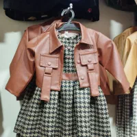 کاپشن دخترانه. پسرانه.|لباس|گناباد, |دیوار