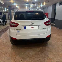 توسان ۲۰۱۵ مدل ۲۴۰۰