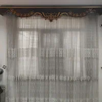 پرده همراه با کتیبه