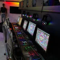 ۱۰ عدد سیستم گیمینگ مناسب گیم نت|رایانه رومیزی|اصفهان, آبشار|دیوار