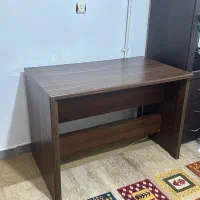 میز تحریر چوبی