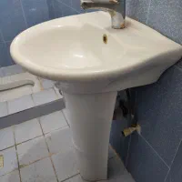 روشویی، توالت فرنگی