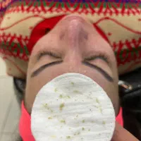 پاکسازی تخصصی پوست ۱۰۰ درصد تضمینی