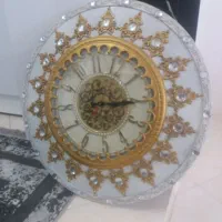 ساعت دیواری