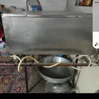 فر پیتزا ۹ تایی با پایه در حد نو