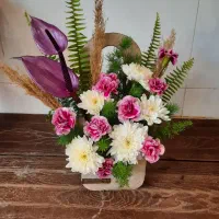 گل آرایی باکس و دسته گل و تاج ترحیم و عروسی|خدمات پذیرایی، مراسم|تبریز, |دیوار