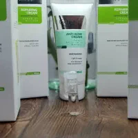 پاک کردن زگیل و منگوله